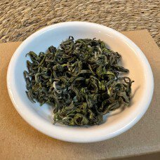 Thạch - Lục Trà Shan Tuyết Lũng Phìn - Túi thiếc 100g - Vô Tứ Trà