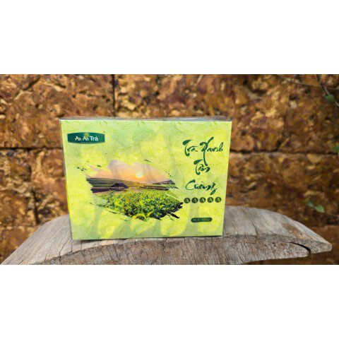 Trà xanh Tân Cương 5A, đóng gói 10gr đựng trong hộp nhựa 100gr