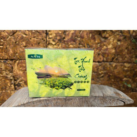 Trà xanh Tân Cương 5A, đóng gói 10gr đựng trong hộp nhựa 250gr