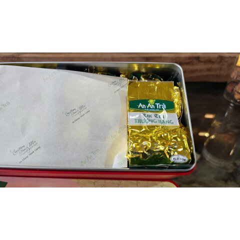 Trà Đinh Tân Cương, hộp 250gr gồm 25 gói 10gr