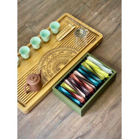 Bộ pha trà cơ bản - 1 khay trà, 1 ấm trà, 6 chén trà, 1 cung nhãn, 1 khơi trà, 1 tống, 1 Set trà